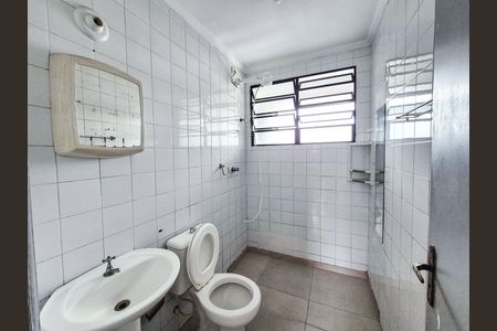 Banheiro de apartamento à venda com 1 quarto, 44m² em Centro, São Paulo