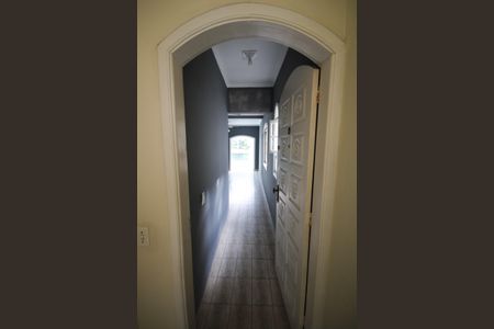 Sala de apartamento para alugar com 2 quartos, 80m² em Vila Tupi, Praia Grande