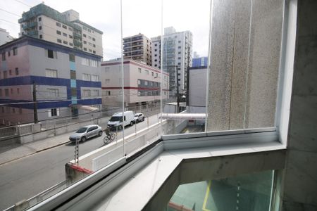 Varanda de apartamento para alugar com 2 quartos, 80m² em Vila Tupi, Praia Grande