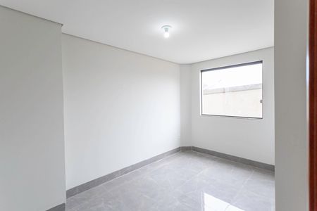 Apartamento à venda com 135m², 3 quartos e 2 vagas Apartamento à venda com 135m², 3 quartos e 2 vagasSuíte