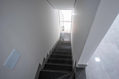 Apartamento à venda com 135m², 3 quartos e 2 vagas Apartamento à venda com 135m², 3 quartos e 2 vagasEntrada