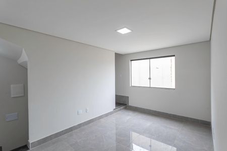 Apartamento à venda com 135m², 3 quartos e 2 vagas Apartamento à venda com 135m², 3 quartos e 2 vagasSala