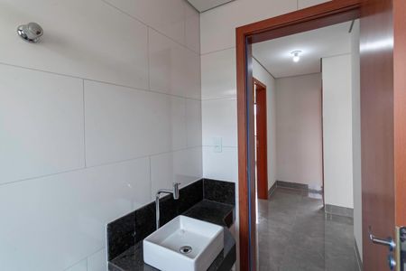 Apartamento à venda com 135m², 3 quartos e 2 vagas Apartamento à venda com 135m², 3 quartos e 2 vagasBanheiro social