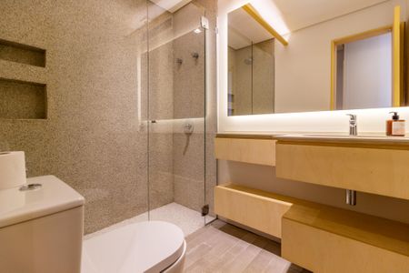 Apartamento à venda com 257m², 3 quartos e 2 vagasBanheiro da Suíte 1