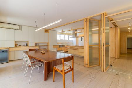 Apartamento à venda com 257m², 3 quartos e 2 vagasSala/Cozinha