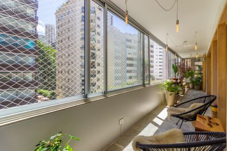 Varanda de apartamento à venda com 3 quartos, 257m² em Jardim Paulista, São Paulo