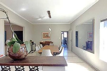 Casa à venda com 7 quartos, 554m² em Jardim Guedala, São Paulo