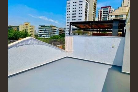 Casa à venda com 3 quartos, 122m² em Vila Beatriz, São Paulo