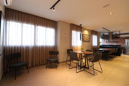Apartamento à venda com 28m², 1 quarto e sem vagaÁrea comum - Salão de festas