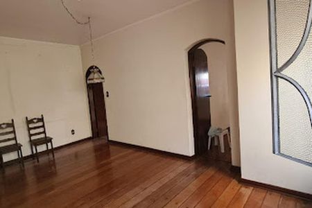 Casa à venda com 3 quartos, 228m² em Vila Romana, São Paulo
