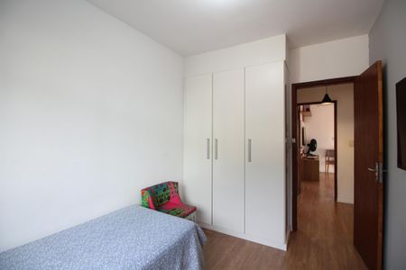 Casa à venda com 96m², 3 quartos e 2 vagasQuarto 2