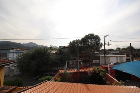 Casa à venda com 96m², 3 quartos e 2 vagasQuarto 3 - Vista