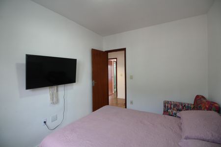 Casa à venda com 96m², 3 quartos e 2 vagasQuarto 1