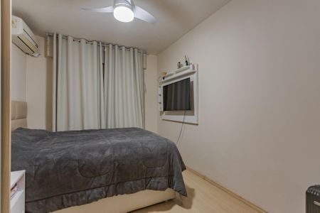 Quarto 1 de apartamento à venda com 2 quartos, 80m² em Sarandi, Porto Alegre