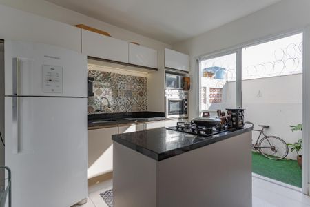 Apartamento à venda com 80m², 2 quartos e sem vaga Apartamento à venda com 80m², 2 quartos e sem vagaCozinha