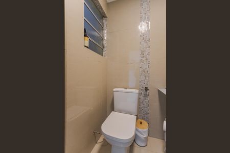 Apartamento à venda com 80m², 2 quartos e sem vaga Apartamento à venda com 80m², 2 quartos e sem vagaBanheiro