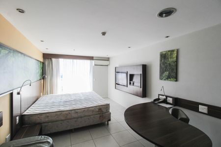 Sala/Quarto de apartamento para alugar com 1 quarto, 32m² em Centro, Nova Iguaçu