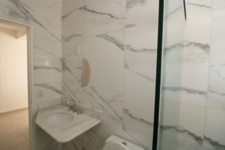 Apartamento para alugar com 82m², 2 quartos e sem vagaBanheiro