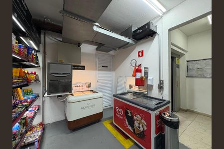 Apartamento à venda com 60m², 3 quartos e 1 vagaMercadinho