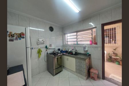 Casa à venda com 167m², 3 quartos e 2 vagasCozinha