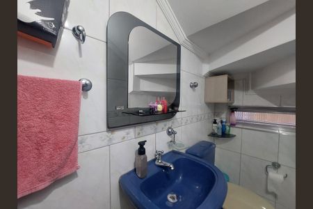 Casa à venda com 167m², 3 quartos e 2 vagasLavabo