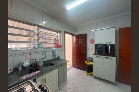 Casa à venda com 167m², 3 quartos e 2 vagasCozinha