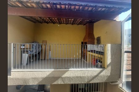 Casa à venda com 167m², 3 quartos e 2 vagasChurrasqueira