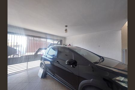 Casa à venda com 167m², 3 quartos e 2 vagasGaragem