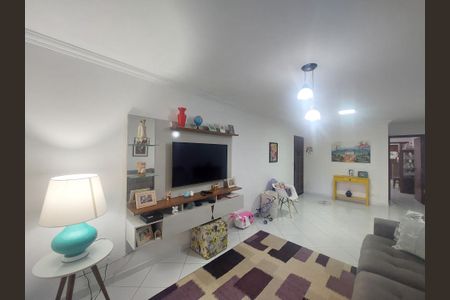 Casa à venda com 167m², 3 quartos e 2 vagasSala