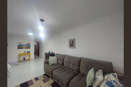 Casa à venda com 167m², 3 quartos e 2 vagasSala