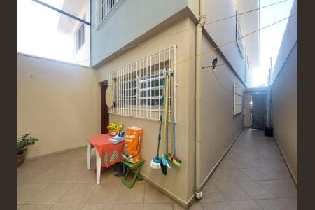 Casa à venda com 167m², 3 quartos e 2 vagasQuintal