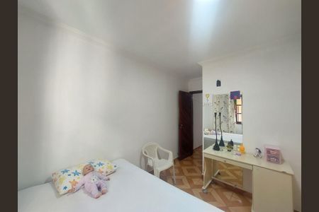 Casa à venda com 167m², 3 quartos e 2 vagasQuarto 1