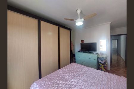 Casa à venda com 167m², 3 quartos e 2 vagasQuarto 3