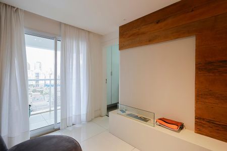 Apartamento à venda com 220m², 3 quartos e 4 vagas Apartamento à venda com 220m², 3 quartos e 4 vagasSala de TV