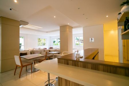 Apartamento à venda com 220m², 3 quartos e 4 vagas Apartamento à venda com 220m², 3 quartos e 4 vagasÁrea comum - Salão de festas