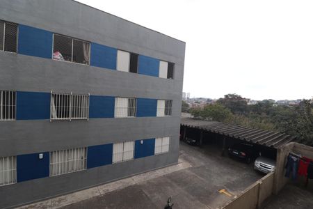 Vista Sala de apartamento para alugar com 2 quartos, 64m² em Jardim Alzira Franco, Santo André