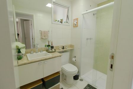 Apartamento à venda com 94m², 2 quartos e 2 vagas Apartamento à venda com 94m², 2 quartos e 2 vagasBanheiro