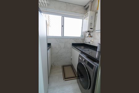 Apartamento à venda com 94m², 2 quartos e 2 vagas Apartamento à venda com 94m², 2 quartos e 2 vagasÁrea de serviço