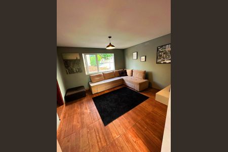 Foto 02 de casa à venda com 3 quartos, 210m² em Jardim das Acacias, São Paulo