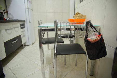 Apartamento à venda com 54m², 2 quartos e 1 vagaCozinha