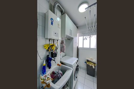Apartamento à venda com 72m², 2 quartos e 1 vagaÁrea de Serviço