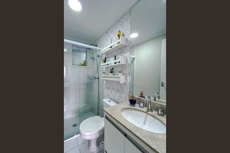 Apartamento à venda com 72m², 2 quartos e 1 vagaBanheiro Social