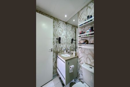 Apartamento à venda com 72m², 2 quartos e 1 vagaBanheiro da Suíte