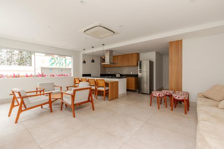 Apartamento à venda com 74m², 2 quartos e 1 vaga Apartamento à venda com 74m², 2 quartos e 1 vagaÁrea Comum - Salão de Festas