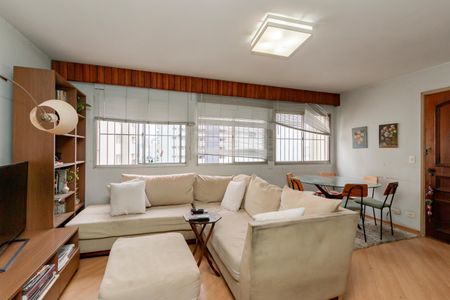 Apartamento à venda com 74m², 2 quartos e 1 vaga Apartamento à venda com 74m², 2 quartos e 1 vagaSala