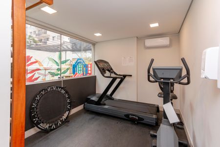Apartamento à venda com 74m², 2 quartos e 1 vaga Apartamento à venda com 74m², 2 quartos e 1 vagaÁrea Comum - Academia