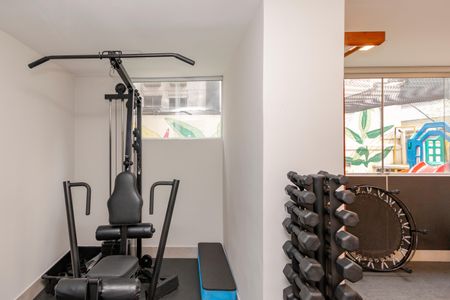 Apartamento à venda com 74m², 2 quartos e 1 vaga Apartamento à venda com 74m², 2 quartos e 1 vagaÁrea Comum - Academia