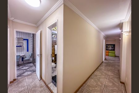 Apartamento à venda com 188m², 3 quartos e 2 vagasCorredor