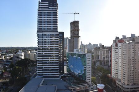Vista da Sacada de apartamento para alugar com 3 quartos, 133m² em Bigorrilho, Curitiba