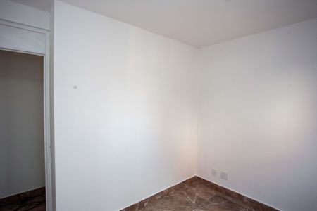 Quarto 2 de apartamento à venda com 2 quartos, 50m² em Jardim Arco-iris, Diadema